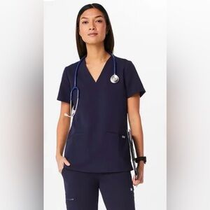 FIGS Navy Blue Women's Casma 3 Pocket Scrub Top—SIZE S GENTLY USED